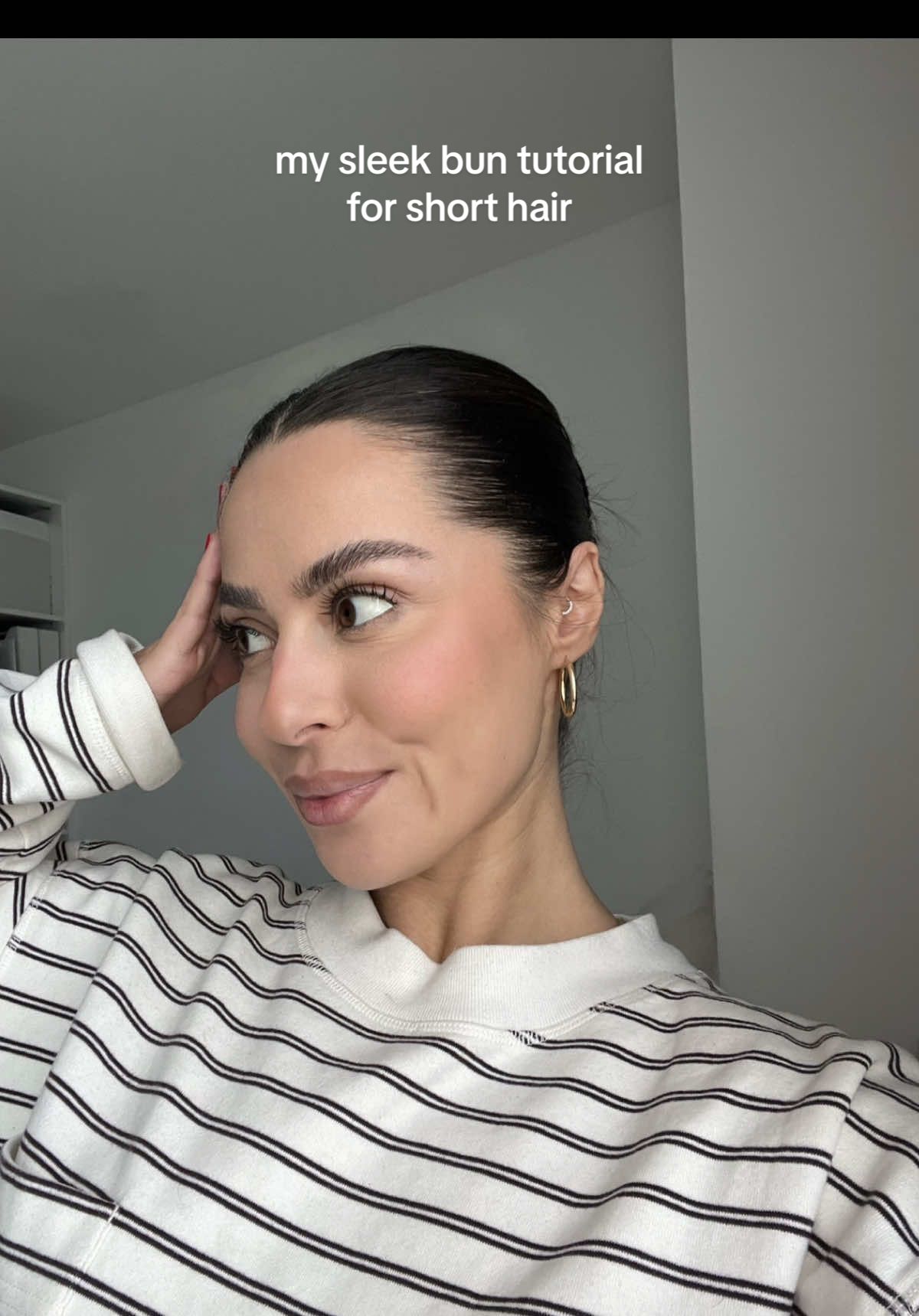 my go to sleek bun, before wash day <3 #sleekbun #sleekbuntutorial #sleekstick #sleekhairstyle #hairtok 