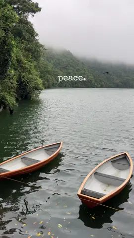 Bulusan Lake at its finest ✨#bulusanlakeinsorsogon #nature #sorsogonprovince #fypシ゚ #manifestation 