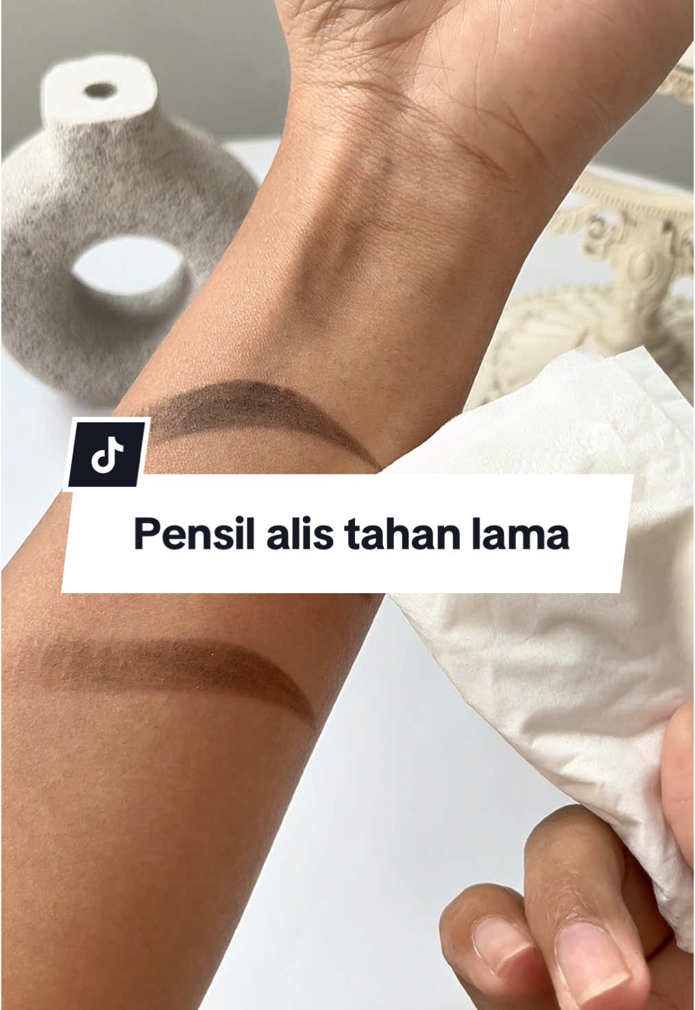 Pensil alis tahan lama, checkout sekarang‼️✨ #imploracosmetics #implora #beranijadiaku #wajibpunyaimplora #imploraurbaneyebrowseries 