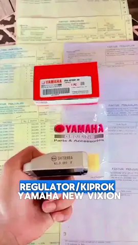 **Kiprok/regulator rectifier yamaha** Peruntukan motor :  •New vixion NVA  •New vixion NVL  Kode part 1PA-H1960-00 Original YAMAHA GENUINE PART (YGP)  #sparepartmotor #yamaha #sukucadang #motor #sukucadang 