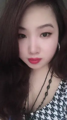 This song 🎶 truly justifies the definition of luv, luv is like a diseases if u don’t cure it in time then u have to suffer, some might leave deep scars which will not heal over ur life time so it’s better to stay away from such diseases & be healthy & happy 😀🙏