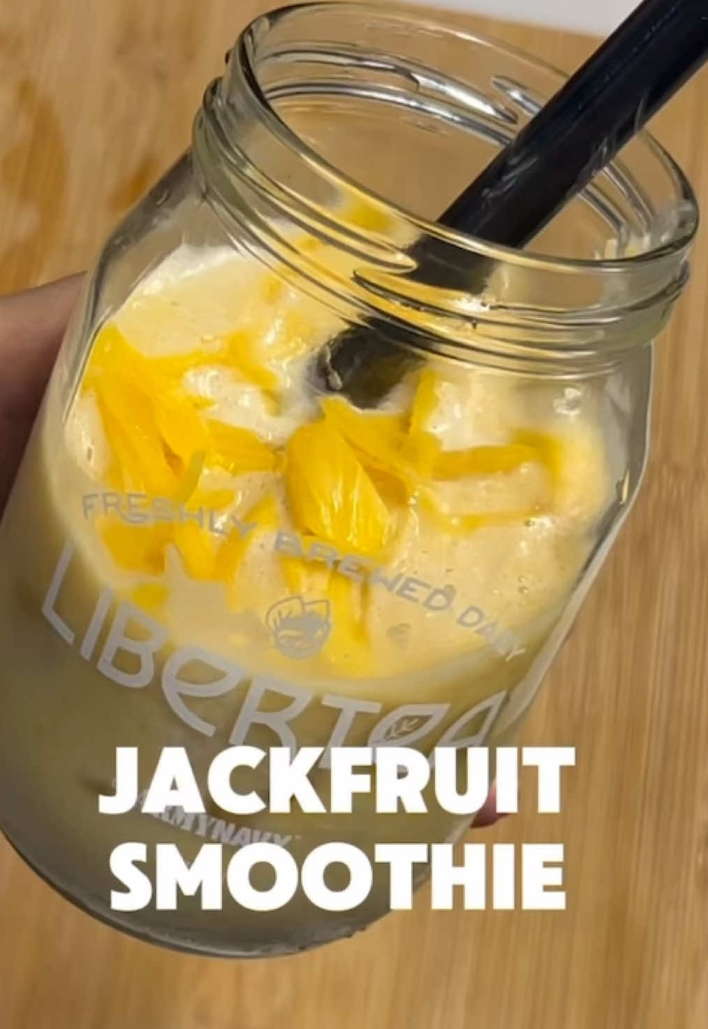 Let’s make langka smoothie 🧉#smoothie  #healthyfood #fruit #jackfruit #langka #fyp #creatorsearchinsights 