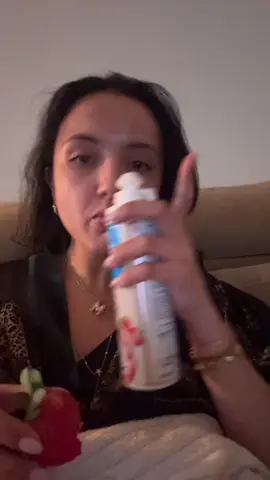 je vais effacer mais en direct de moi qui confond tiktok et ma story privée🧸🧌 #franui #fyp 