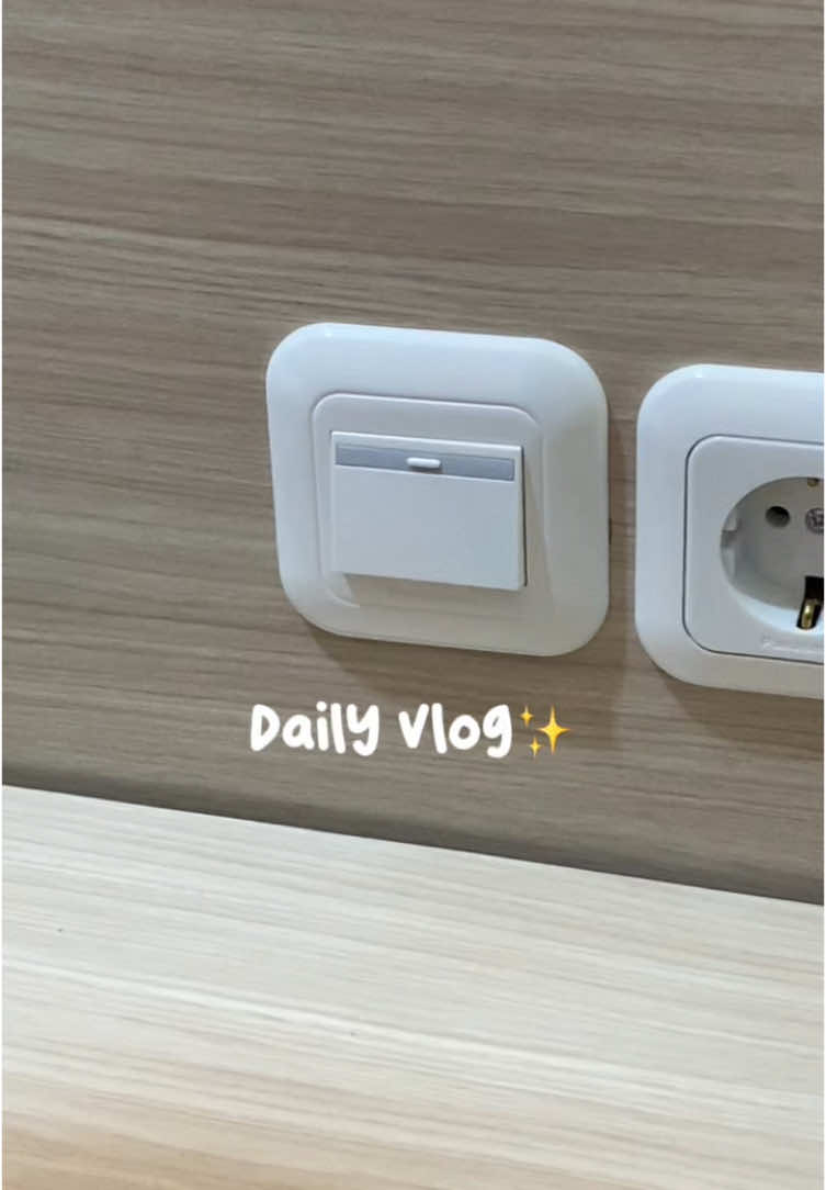 Daily Vlog Part 1✨🌞 @Kelaya Hair Treatment #OneDayBreak #rambutrontokparah #rambutrontok #shampoononsls #kelayahairtreatment 
