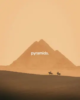 #frankocean #pyramids #fyp #xcyzba #frankoceantiktok #travel #pinterest #pyramid  