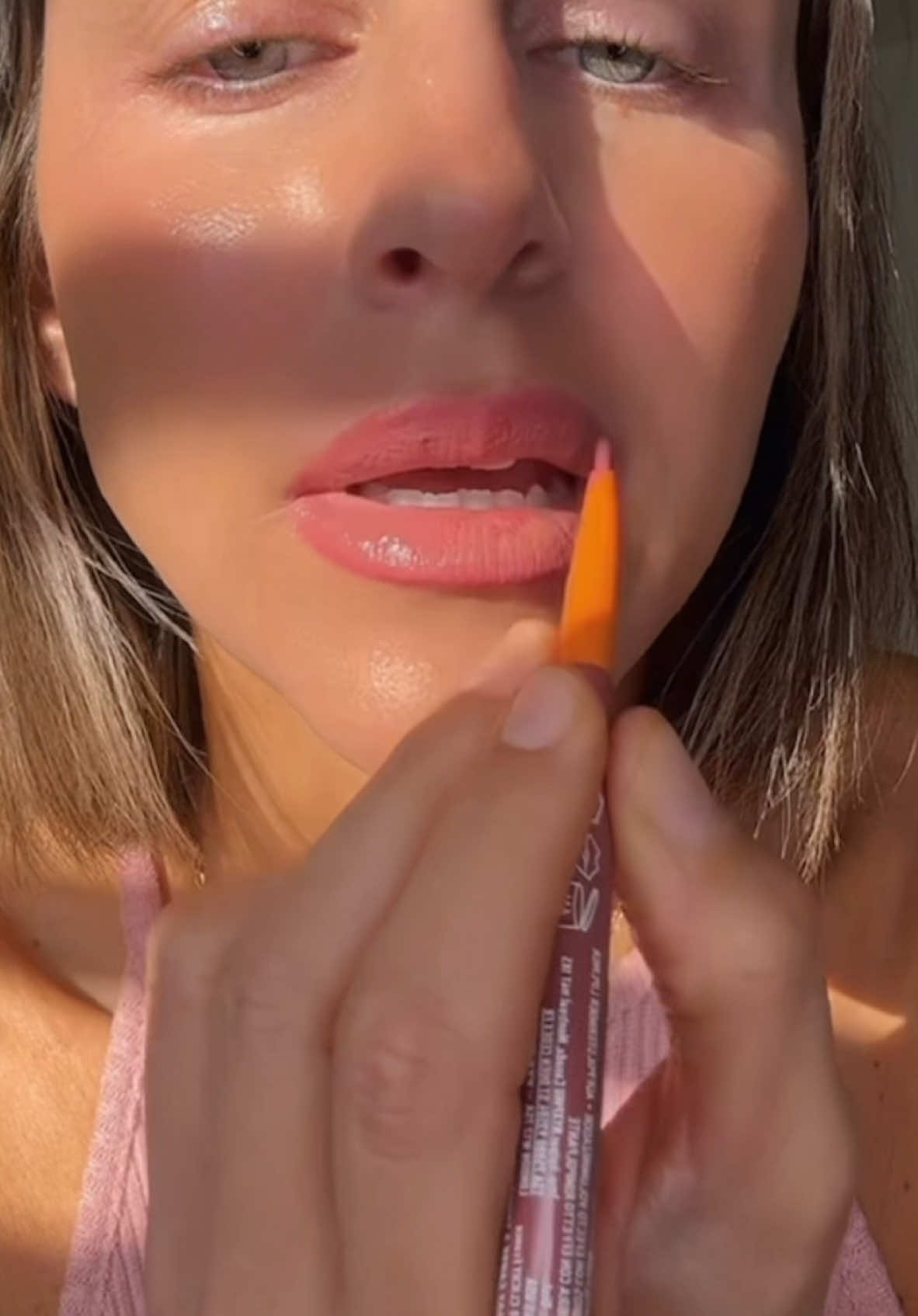 the first ever (?!!) plumping lip LINER!! I can’t get over it.  #nyx #nyxcosmetics #nyxcosmeticspartner #lipliner #liplinerhack #lipliners #lipliners #liplinertutorial #lips #lippy #lippies #makeup #makeuptok #BeautyTok #trending 
