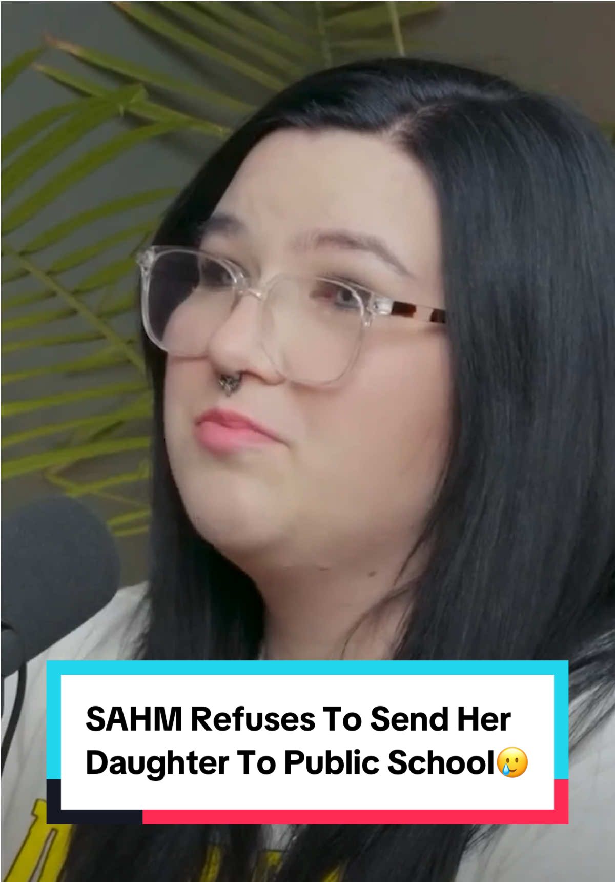 SAHM Refuses To Send Her Daughter To Public School🥲 #financialaudit #sahm 