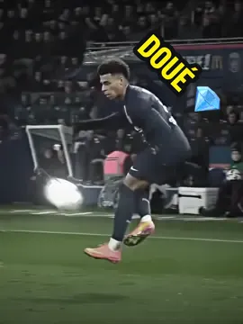 Doué, the diamond 😍💎 @yanis.2y  #Ligue1 #Ligue1McDonalds #Doué #desire #desiredoue #footballedits #Soccer #yanisasmaster #france #paris #psg @psg @DAZN France 