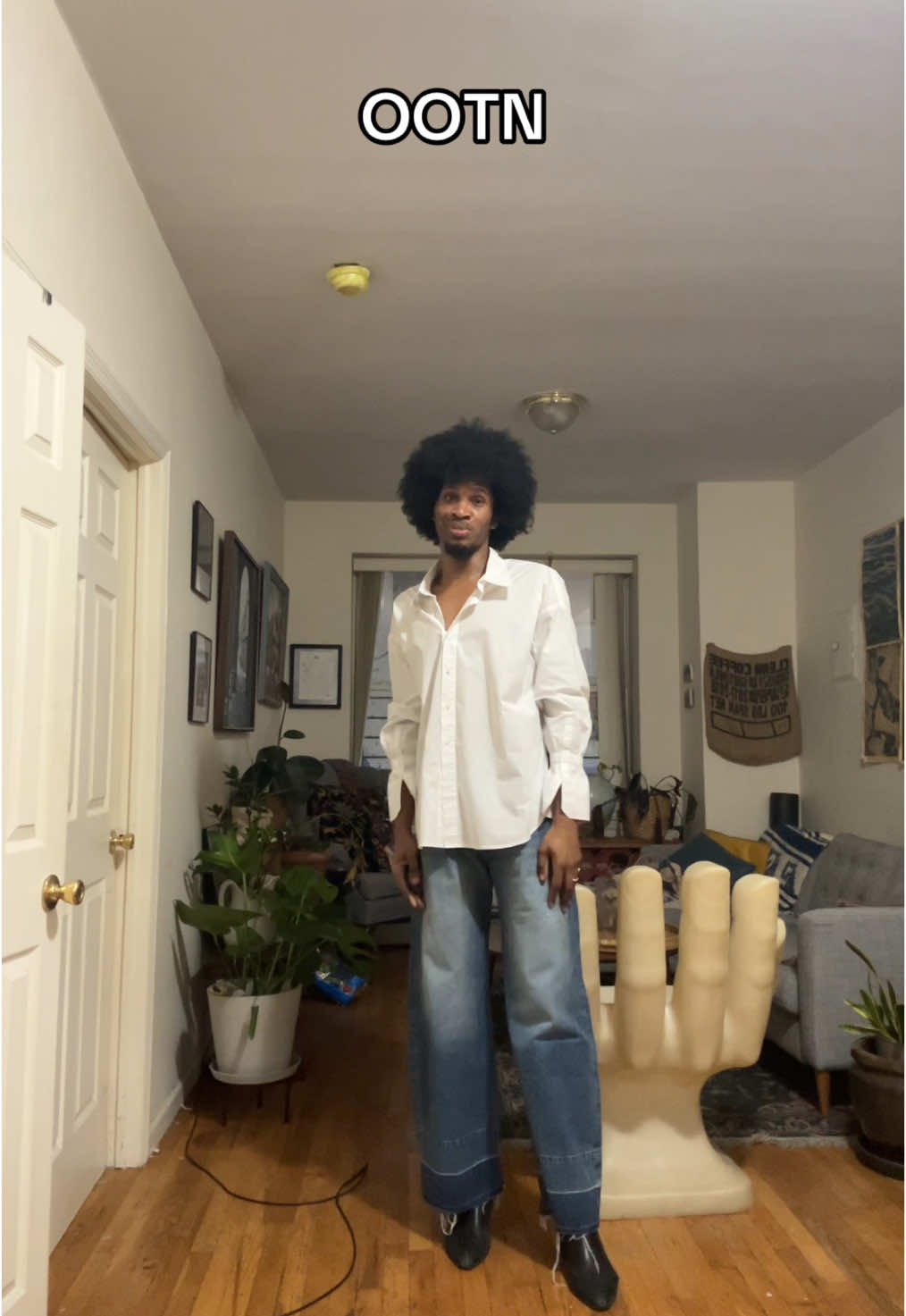 My #ootn a few nights ago.This  song is 🔥 @Sinsensyn #nyc #brooklyn #fashion #fashiontiktok #OOTD #ootn #outfitinspo #black #model #modeling #frame #jeans #bluejeans #xyzbca #xyzcba #actor #outfit #outfitcheck 