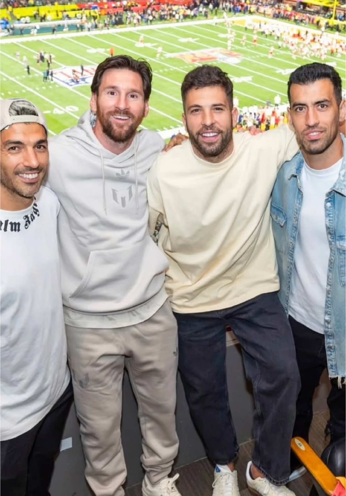 Superbowl VIPS 💙❤️🏈#fcbarcelona #barçaontiktok #football #SuperBowl #Messi 