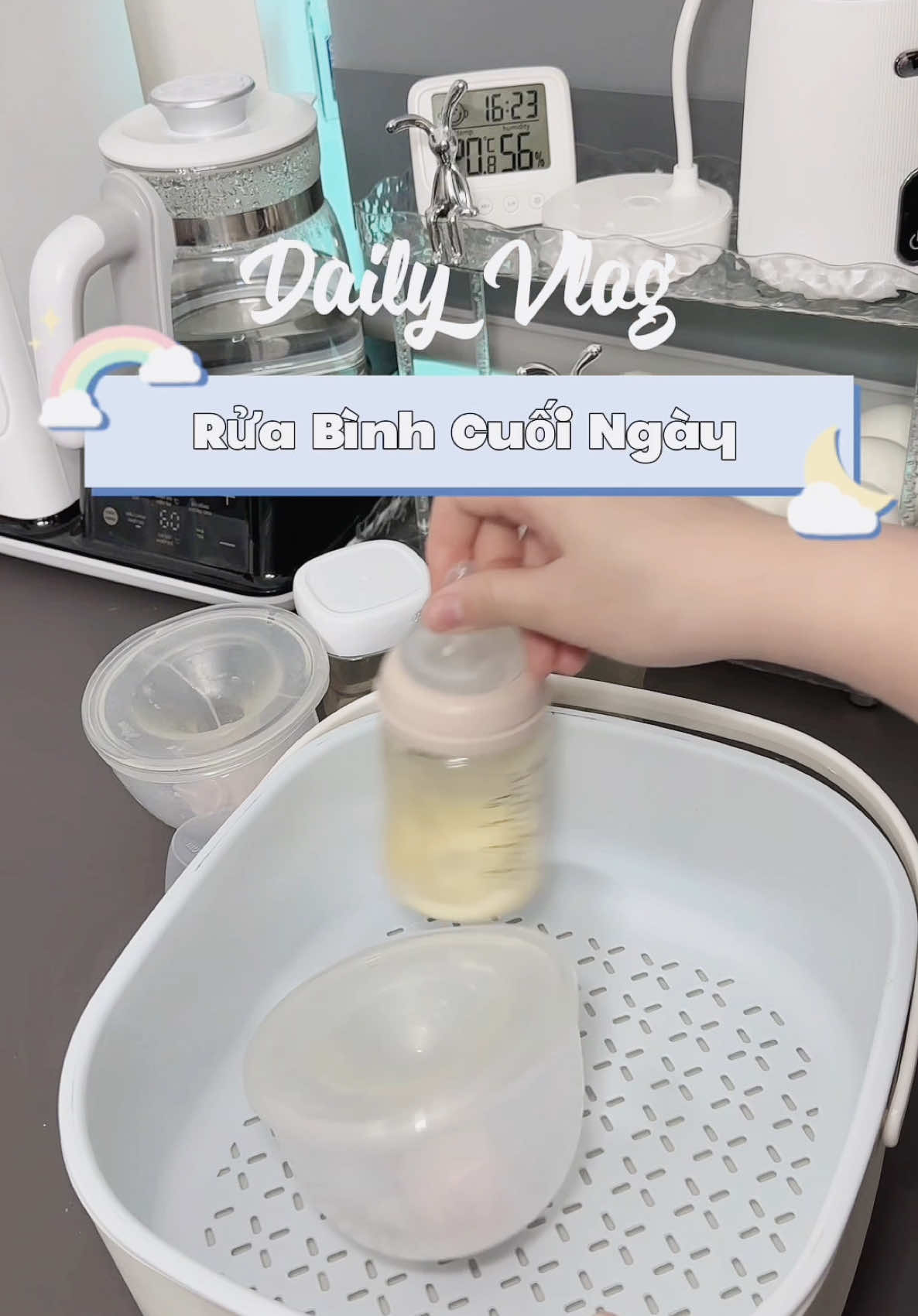 Công việc yêu thích của mẹ bỉm mỗi ngày😛 #lầnđầulàmmẹ #mẹbébắp🌽 #rửabìnhsữa 