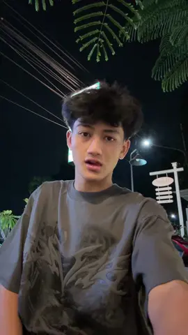 baju nya kece 🤙🏻