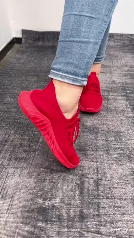 Women soft rubber sole mesh sneakers #viralshoes #trendyshoes #womenshoes #sneakers #womensneakers #walkingshoes #tiktokmademebuyit #tiktokshoploveatfirstfind #spotlightfinds 