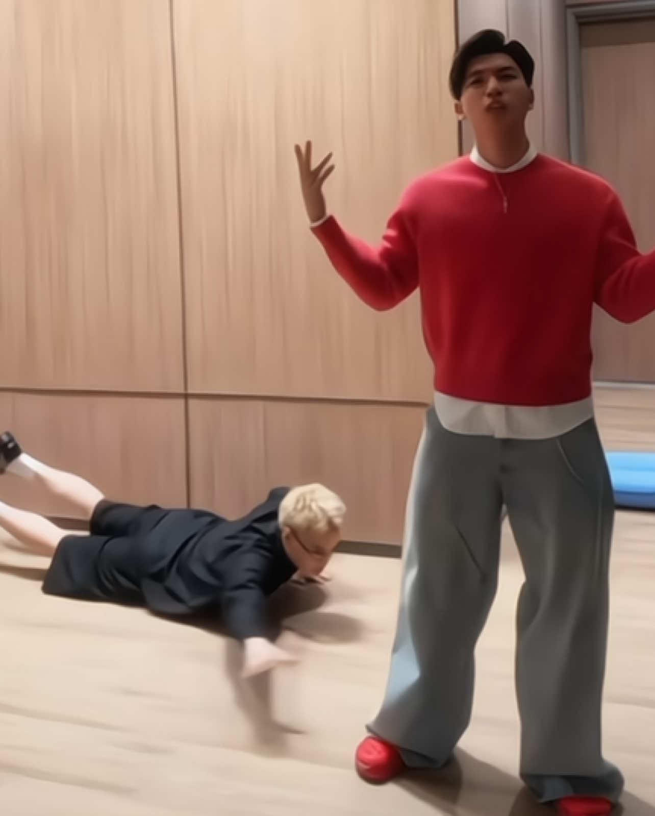 hiếu trần chịu làm trò với út heo lắm 😠🫵 #hieuthuhai #negav #hieugav 