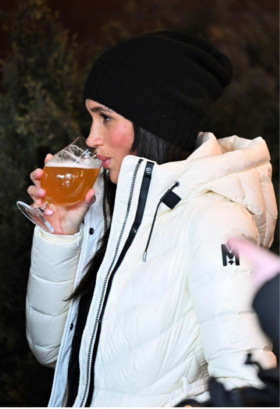Prince Harry - “AND MY WIFE AND I”🥹❤️ (Day 3) The Duke and Duchess of Sussex, Prince Harry and Princess Meghan at the Invictus Games Welcoming Ceremony.✨💛🖤 #invictusgamesvancouverwhistler #invictusgames #meghanmarkle #princeharry  #invictusgames2025 I’ll definitely do a (Part 2) because this top the list of my favorite moments🥹 #thepeoplesprincess  #peoplesprincess #duchessofsussex #HarryandMeghan  #viralvideotiktok #royalfamily #princeharryandmeghan #foryoupage❤️❤️❤️❤️ #katemiddleton #princewilliam #pfypシ #pfyp❤❤❤️ #pfy #trendingvideo #global #dukeandduchess  #explore #following #viralvideos #viralvideotiktok #pfyyyyyyyyyyyyyyyyyyyyyyyyyyyyyyyy  