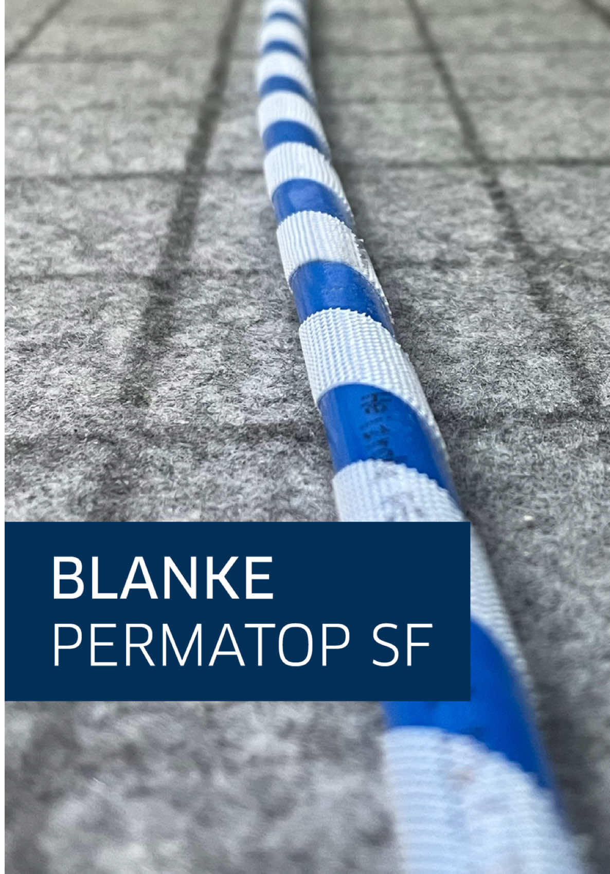 Flächenheiz- und Kühlsystem mit nur 17 mm Aufbauhöhe für die Sanierung! BLANKE PERMATOP SF ist eine wassergeführte Fußbodenheizung, die auf den alten, vorhandenen Bodenbelag aufgebracht wird. Das spart wertvolle Zeit sowie Rückbaukosten und verringert außerdem das Lärm- und Staubaufkommen während der Sanierung. Dank der Klett-Verbindung ist die Verarbeitung besonders einfach und im Vorfeld wird keine individuelle Planung benötigt. Ergänzt werden sollte das System durch die armierende Belagsträger- und Entkopplungsmatte BLANKE PERMAT. 📷 Verlegung und Videoaufnahmen von Klingele Fliesen aus Stegen [Unbezahlte Werbung wegen Nennung] 🔗 Weitere Informationen zur BLANKE PERMATOP SF gibt es auf blanke-blue-base.de und über den Link in unserem Profil! #BlankePermatop #PermatopSF #Fliesenliebe #Fliesen #Flächenheizung #Fußbodenheizung #Fussbodenheizung #Sanierung #Renovierung #bodenbelag #heizen #Handwerk #Handwerker #Neubau #bauen #Fliesenleger #Installateur #shk #bauherren #Hausbau #Umbau #baustelle #BlankeSystems #fürhandwerkdasüberzeugt
