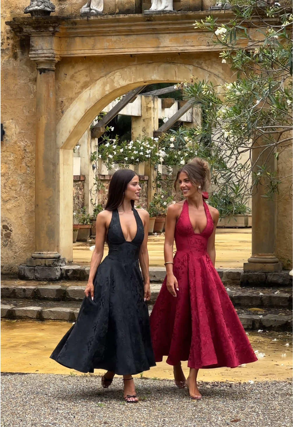 How life sounds when you surround yourself with like-minded people  🫶🏽 #babyboofashion #TikTokFashion #besties #mididress #classydress 