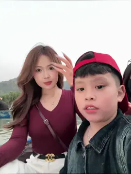 💁🏻‍♀️:” M cầm cho cô nhép con “ 🙂#chuahuong 