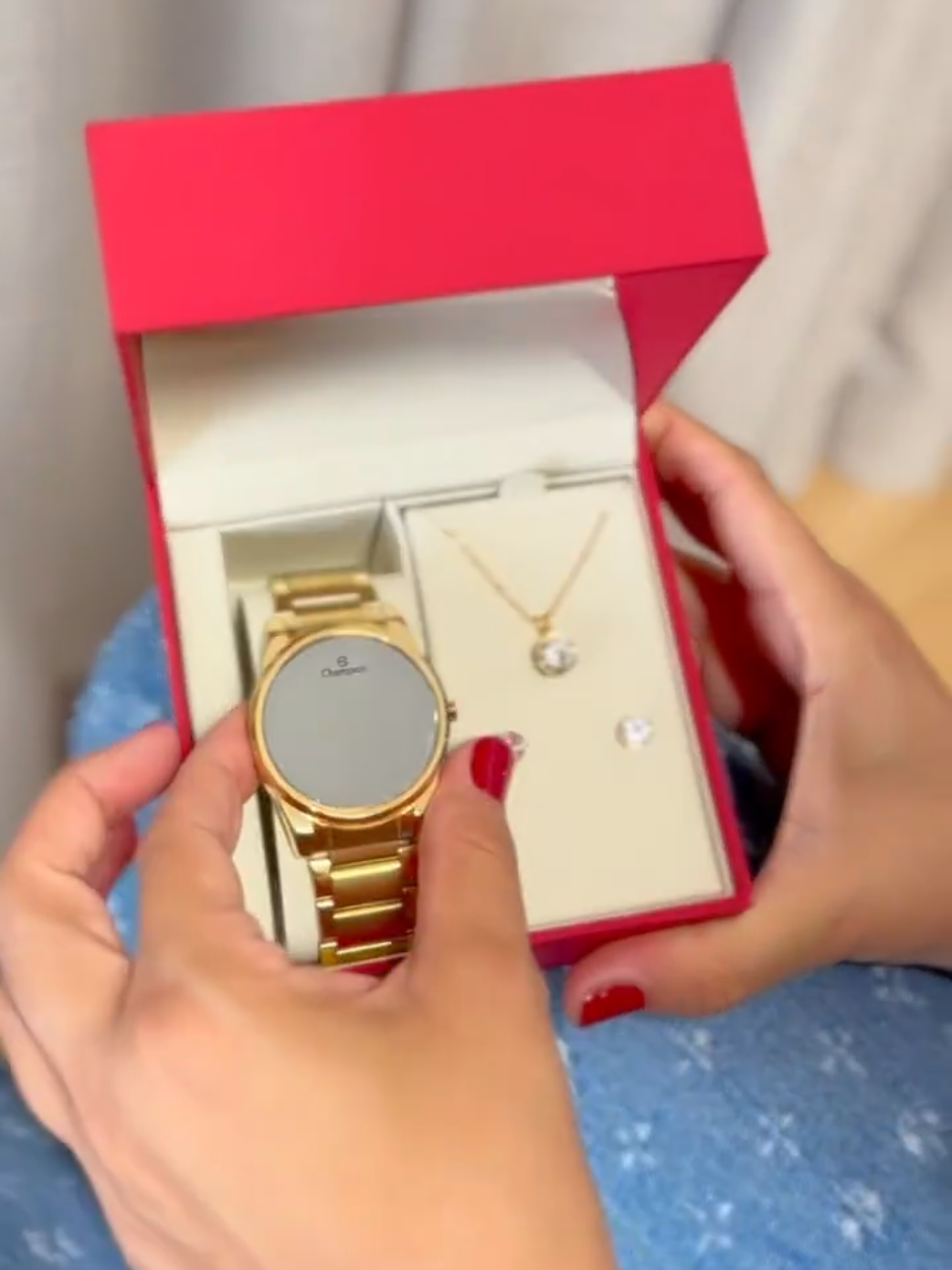 Relógio Champion Feminino Digital Espelhado Dourado + Kit Colar e Brincos Original Gift Aniversário Tendência Estilo Mulher Esposa Namorada Mãe Barato Presente Moda CH40124B com 17% de desconto! #mulheres #beleza #verao #moda #fyp #CapCut 