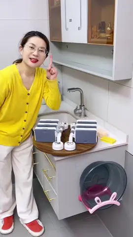 Hole-free wall-mounted soap holder #fyp #Home #amazonfinds #homeimprovement 