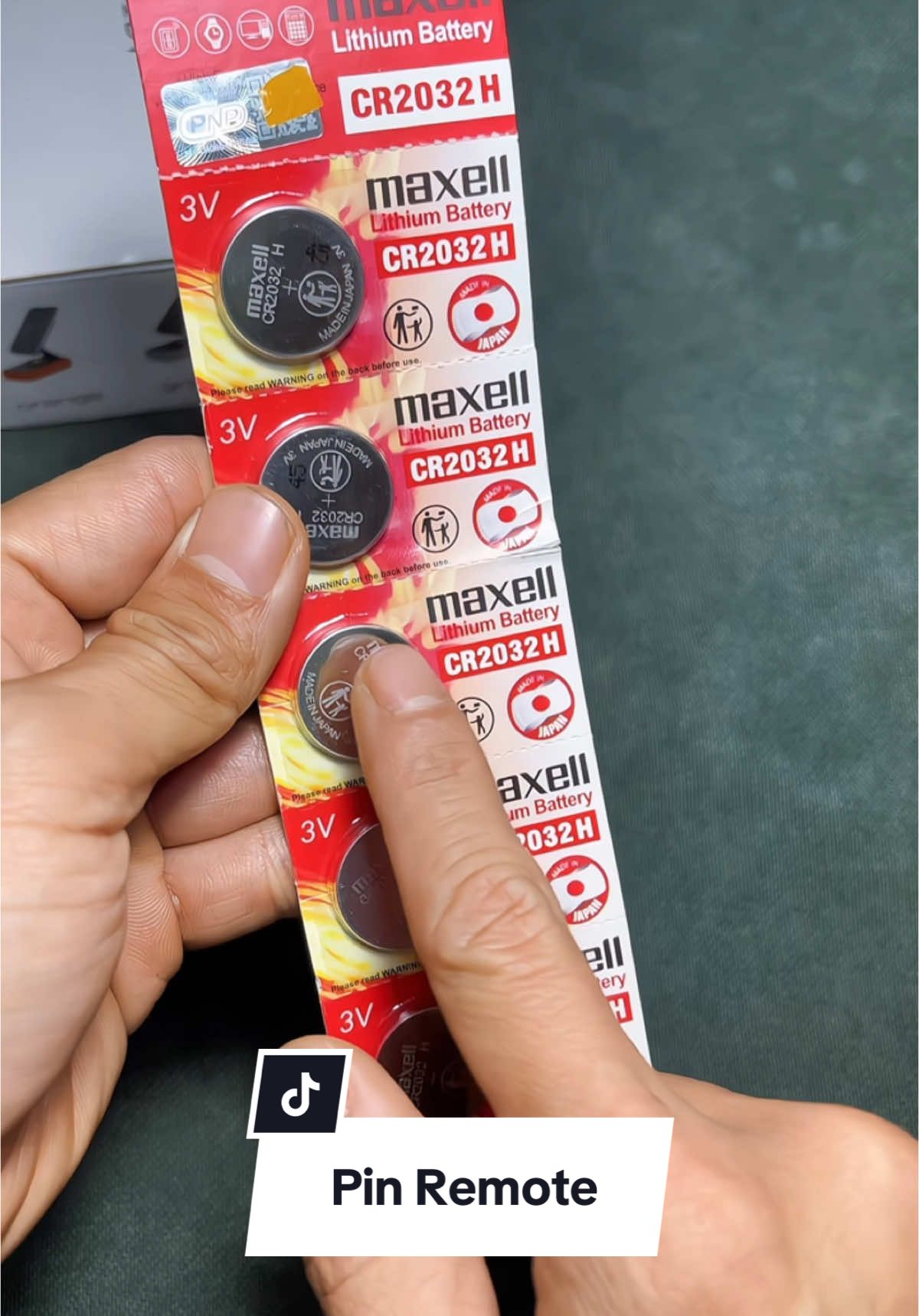 Pin remote điều khiển cho ô tô xe máy thay tại nhà. #pinmaxell #pindieukhienoto #pinremote #pinremotexemay 