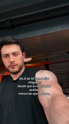 nunca mais apareceu nada 😂😂😂  (pelo amor de deus isso é meme)