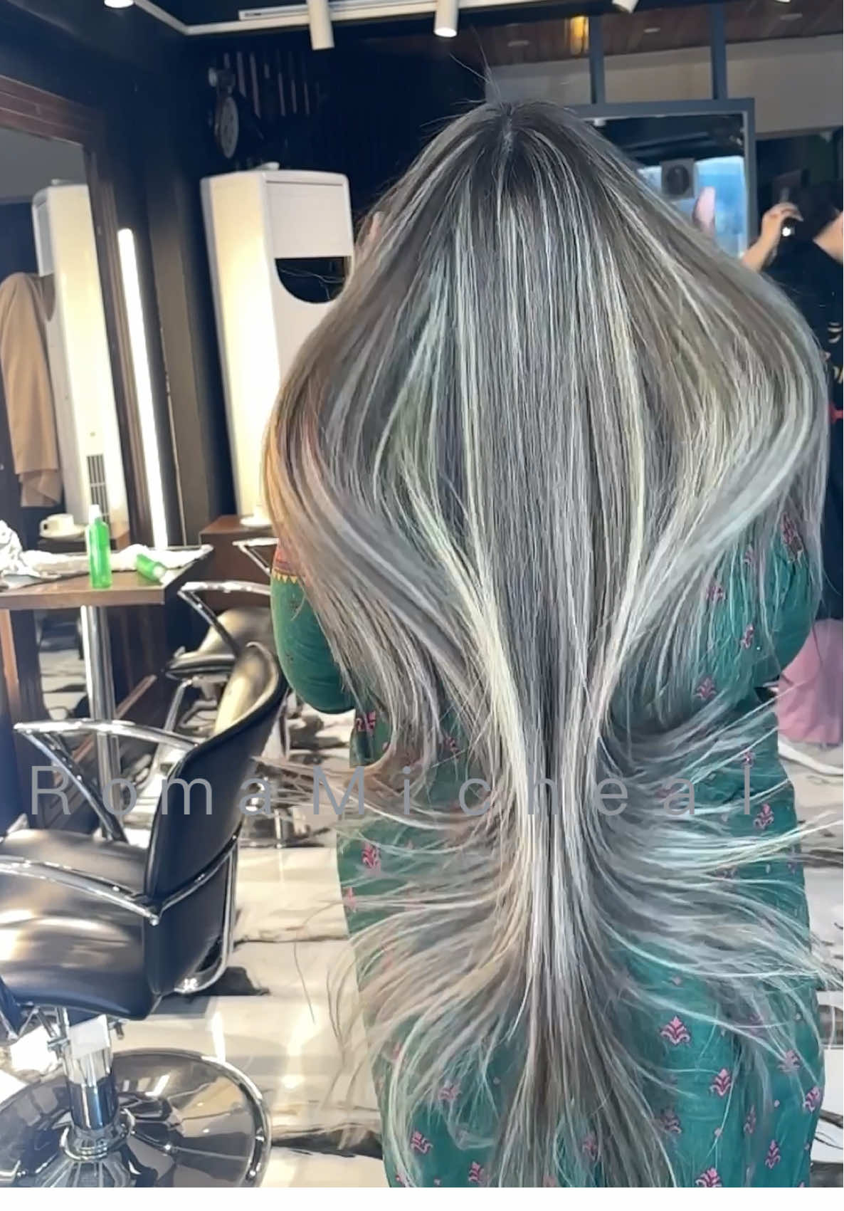 Contact on instagram 🤍♥️#romamicheal#fyp #foryou #foryoupage #hairtransformation   