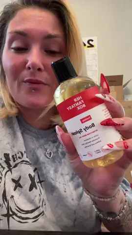 Omg it’s so good #smellgood #bodyoil #bodyoils #smellgoodfeelgood 