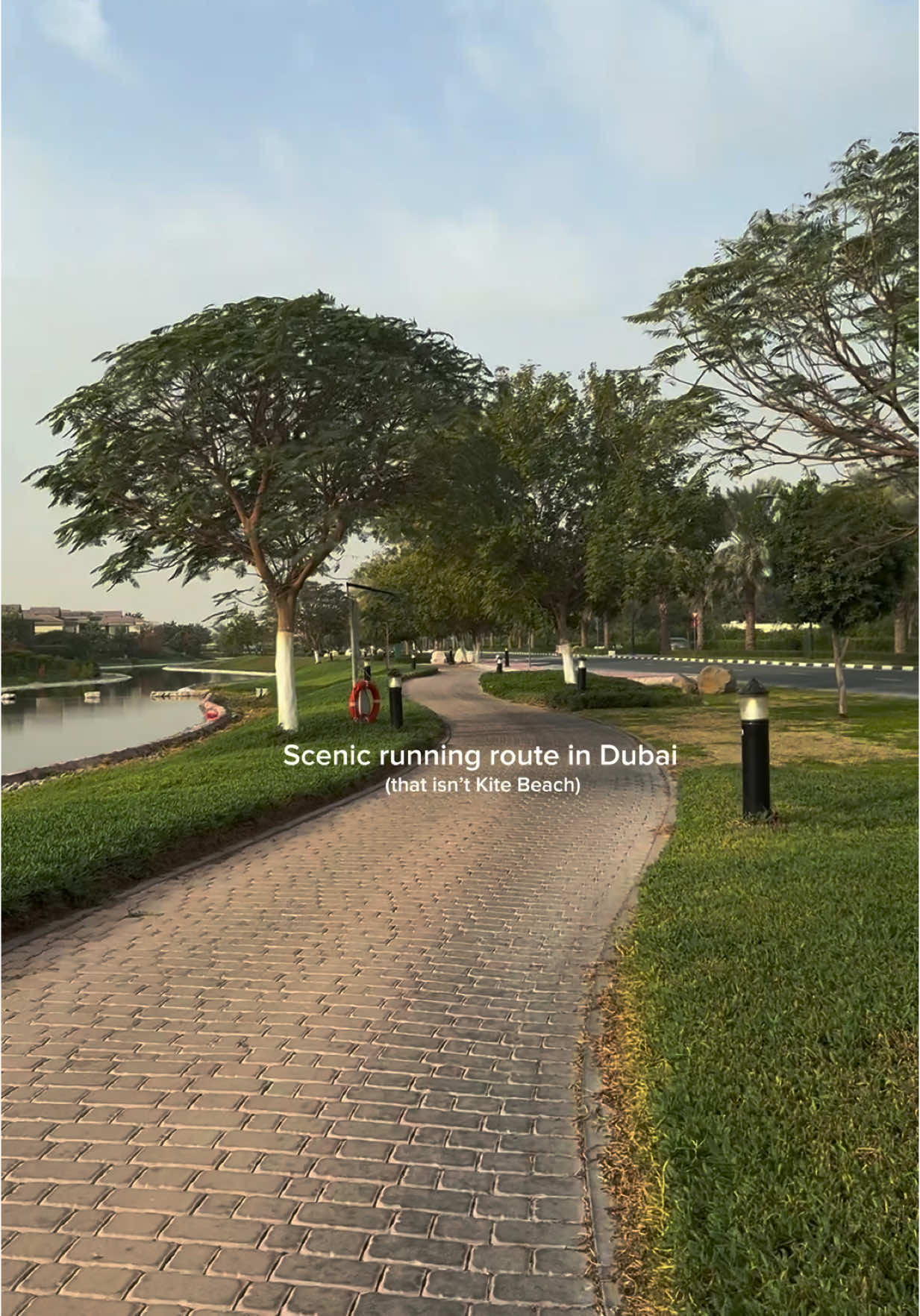 Running friends🏃🏻‍♀️🔈 I know we all love Kite Beach for our runs but how nice is this route for a little switch up!!! So peaceful and scenic I loved it🏃🏻‍♀️🌳🍂⛳️✨ We parked in the little carpark on the right hand side as you drive in. There’s a little tunnel from there leading to the path that loops round the whole of JGE and it’s just shy of 8km.  #Run #Running #dubai #dubairunning #dubaifitness #jge #juneirahgolfestates #Fitness #training #hyroxtraining #dubaitips #runningindubai #dubai🇦🇪 #gym #cardio #zone2training