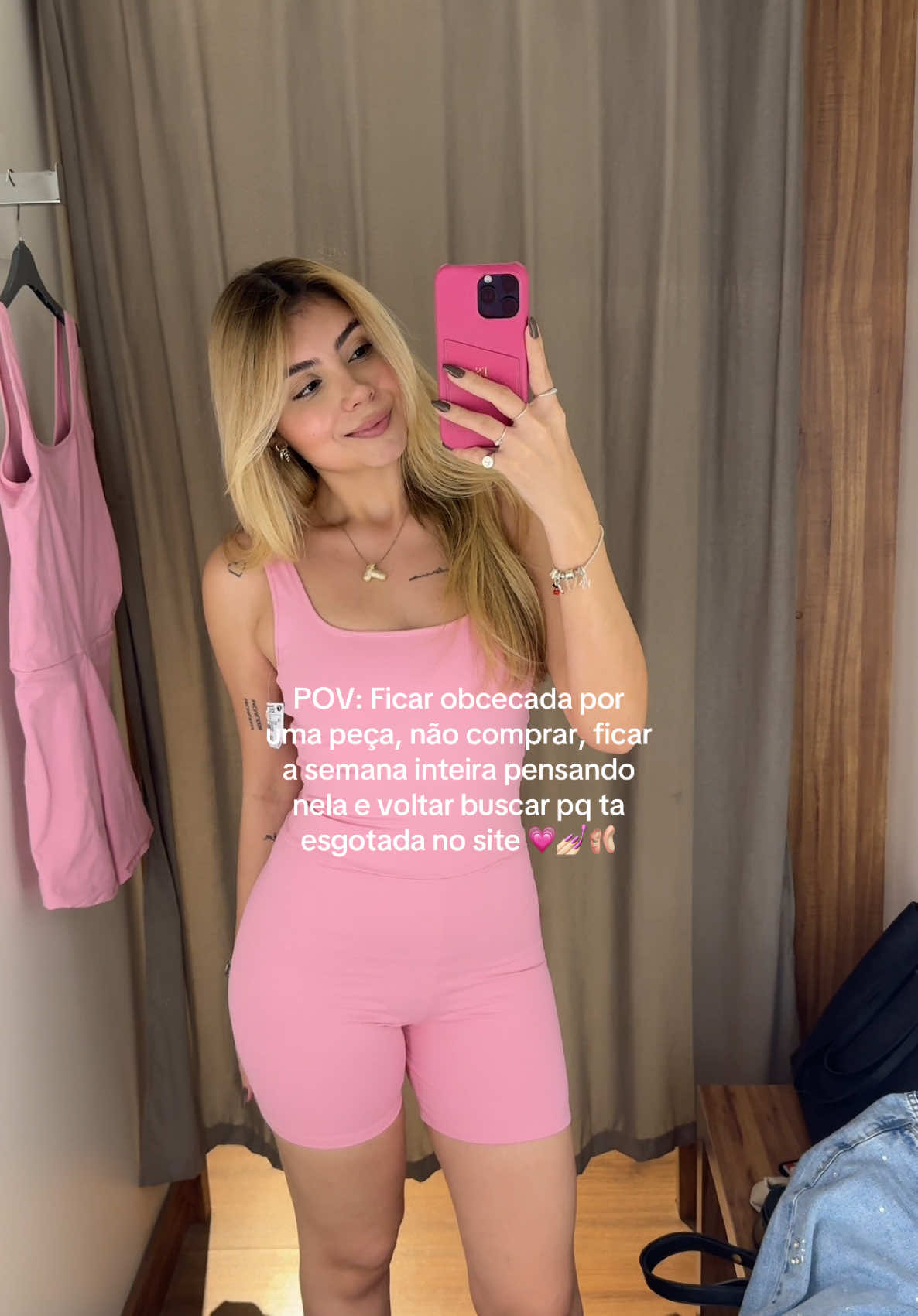 O divo do macaquinho rosa da Renner 🛍️😭 #girlthings #girltherapy #TikTokFashion #girls #girlygirl #autocuidado #BeautyTok #itgirl #comprinhas