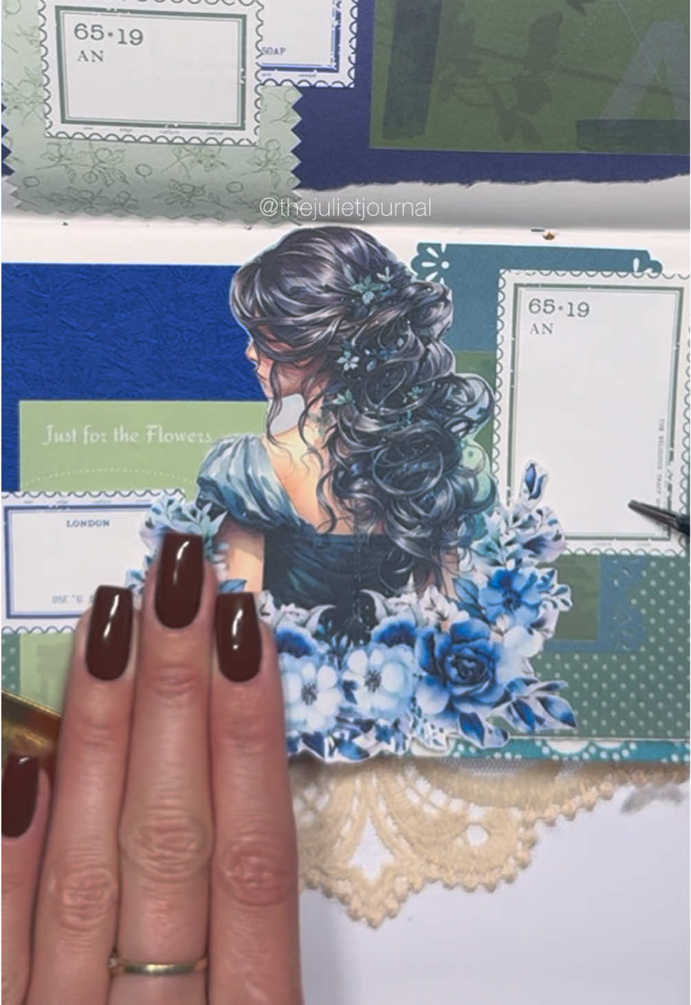 Replying to @leann933 💙💚 I have 3 favourites (black, pink, green) so I chose the one I thought would match with blue the least… I honestly didn’t think this colour combo would work but I actually like how it turned out 🤷🏼‍♀️ #junkjournal #artjournal #creativejournal #asmrjournal #papercraft #fyp