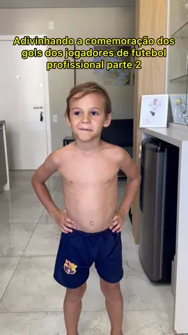 comemoração dos gols já estão ensaiadas pelos nossos craques de bola de 7 e 4 anos