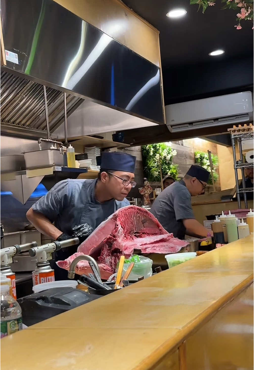 i’m still full.   #food #review #restaurant #tuna #fish #omakase #sushi #allyoucaneat #nyc #komasushi #fyp 