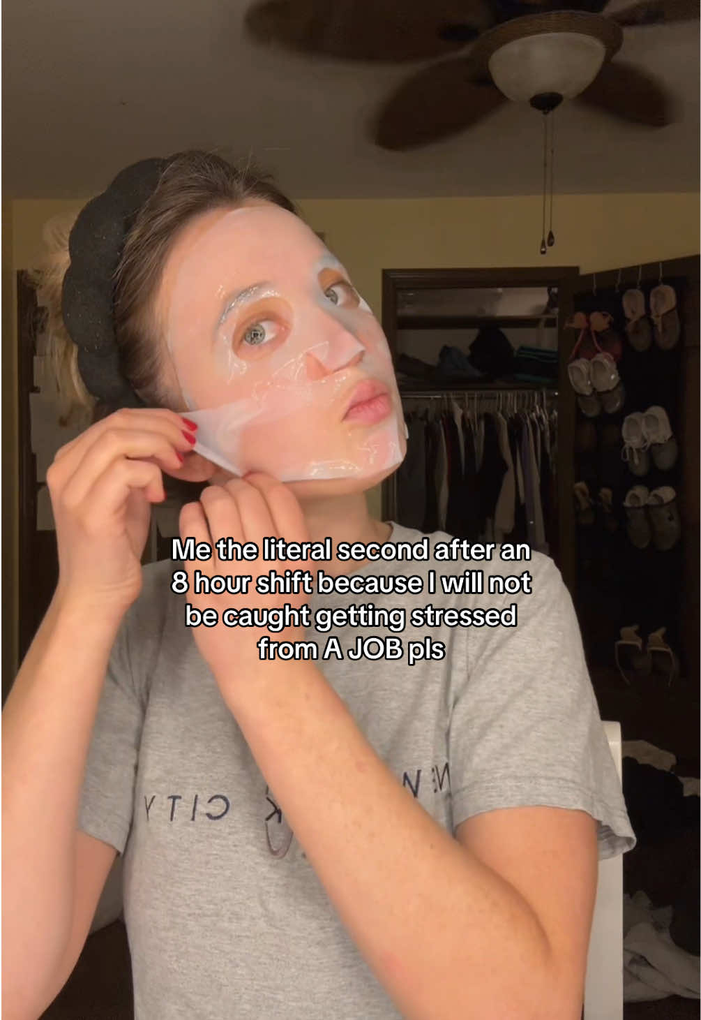 I refuse to let a 9 to 5 age me. #collagen #collagenmask #tiktokshop #ttshop #fyp #skincare #nightroutine #goodnight 