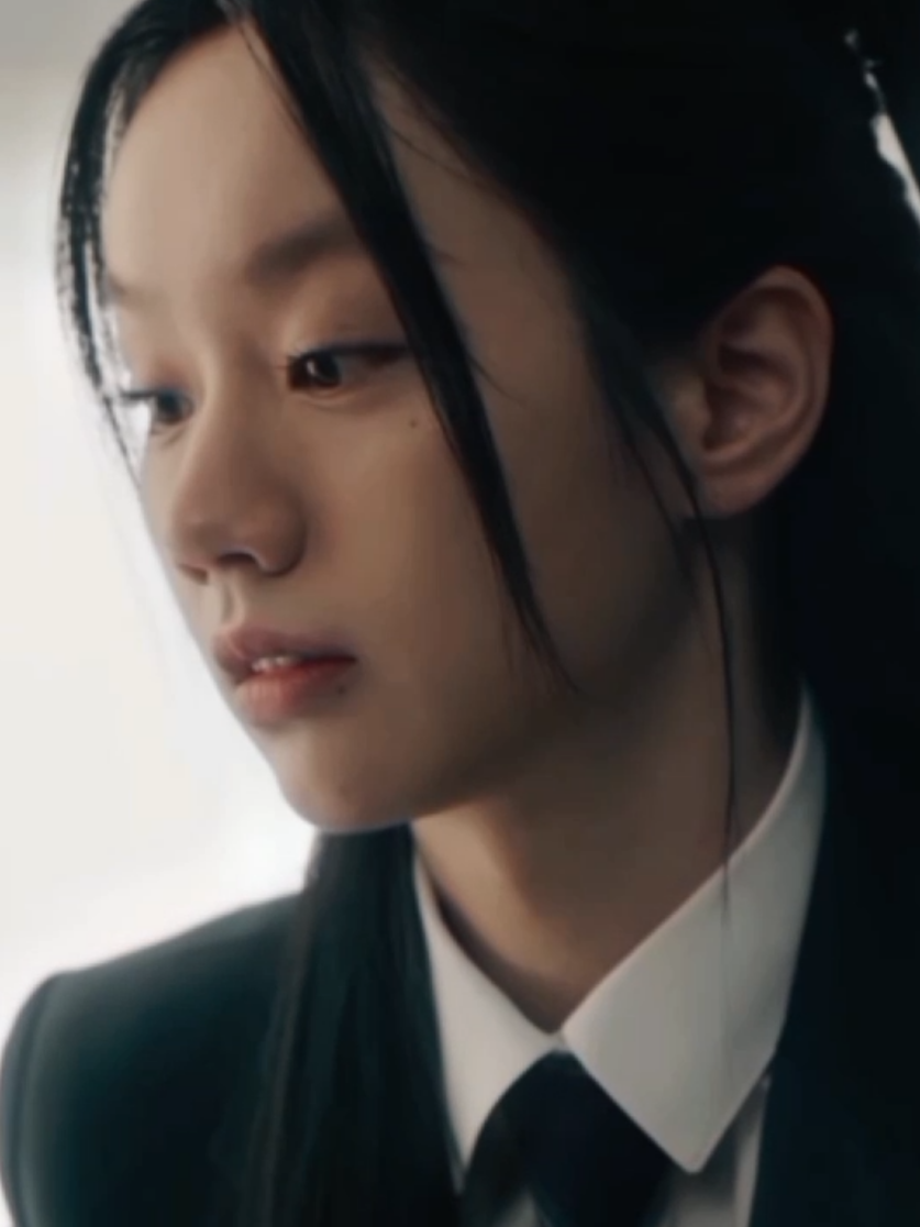 nossa, eu deixaria ela ser quão tóxica ela quisesse cmg 😻  #friendlyrivalry #jei #leehyeri #wooseulgi #gl #fyp #foryou #viral 