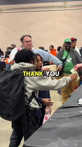 Y’all Still Buying Nike Tech’s In 2025? 🤔 We Ship Worldwide www.Heatarchive.com📦 Link In Bio Always Buying In Store! 1593 N High St. Columbus, OH 43201 • • • • • • #heatarchive #ig #explore #reels #fyp #buy #explorepage #negotiation #sneakers #jordan1 #nikes #viral #video #shoes #sneakerhead #foryoupage #dunks #buyout #shorts 