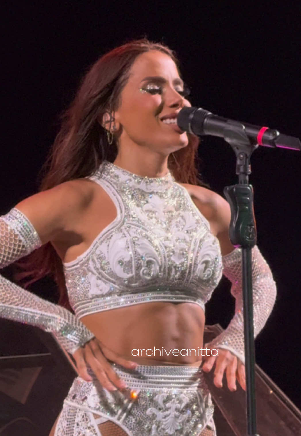 eu amo @Anitta cantando essa 🫵🏻🥰 #anitta #matheusekauan #foryour #foryor  