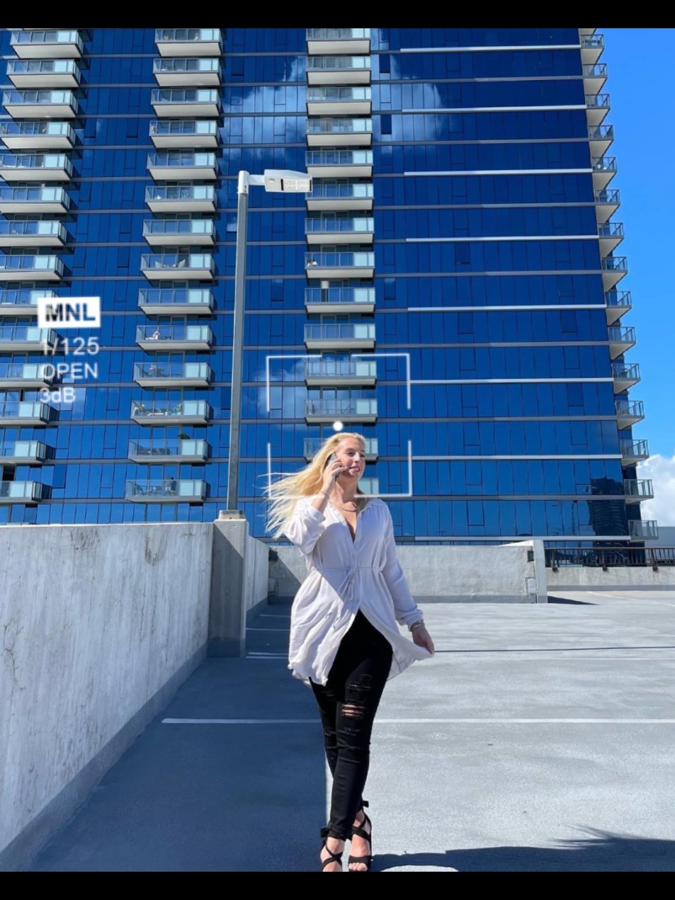 That second when things are going your way and then (SWIPE LEFT) for the other 90%💨 Exactly how entrepreneurship looks like. Here's some keys today to develop the entrepreneur mindset to win: 1~ People who are crazy winners and have crazy success - are absolutely obsessed -when you figure out what it is that you want in life, it  has to become your magnificent obsession •always with that mindset of never wanting to be able to say 