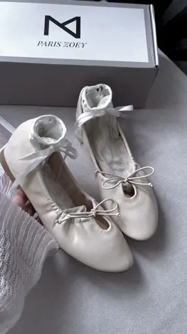 Mình có mua một vài đôi giày bên brand này rồi cảm thấy brand có độ hoàn thiện cực kỳ cao  Đường may sắc sảo các chi tiết ghép nối đều rất là thẩm mỹ luôn Trong rất rất là xịn luôn á ❤️#xuhuong #fyp #viral #Review #giay #giaydep #giaybupbe #giayxinh #giaynu #maryjane #phoidoxinh #fashion #goclamdep  #haul 