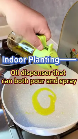 #oildispenser #oilsprayer #oilspraybottle #dispenser #kitchengadgets #grillutensils #kitchengoodies #goodiestoshare #preservingcontainers#heatresistant 