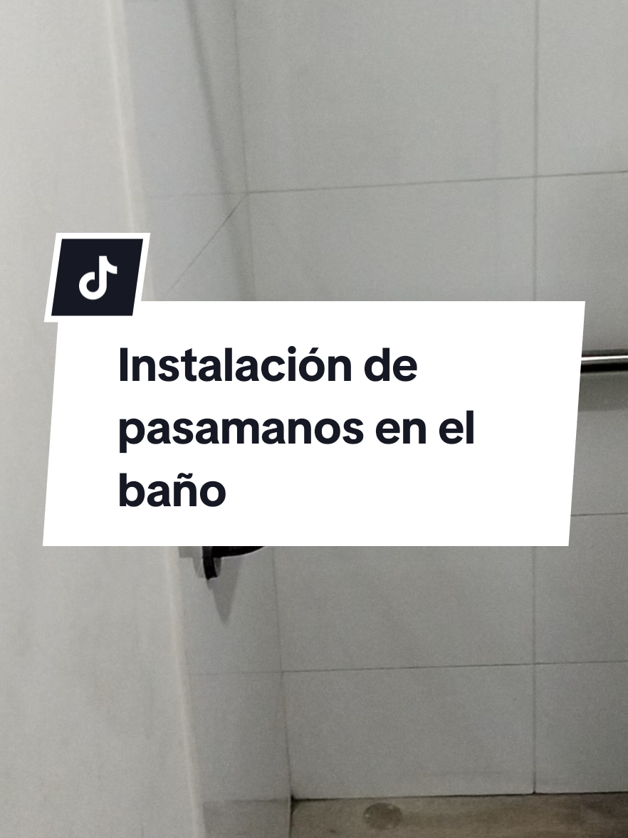 Instalación de pasamanos en el baño #instalacion #ducha #pasamanos #seguridad #casa 