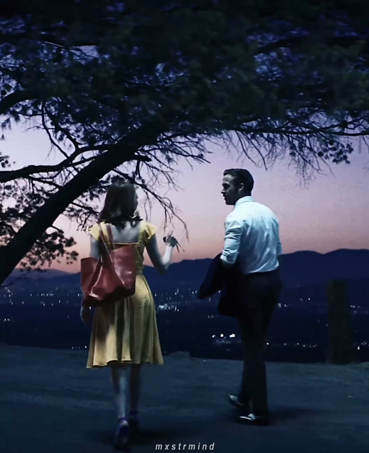 the world ended when it happened to me #lalalandedit #miaandsebastianedit #miaandsebastianstheme #sebastianandmia #lalalandmovie #fypage #fypシ #fypシ゚viral #foryou #foryourpage #emmastone #ryangosling 