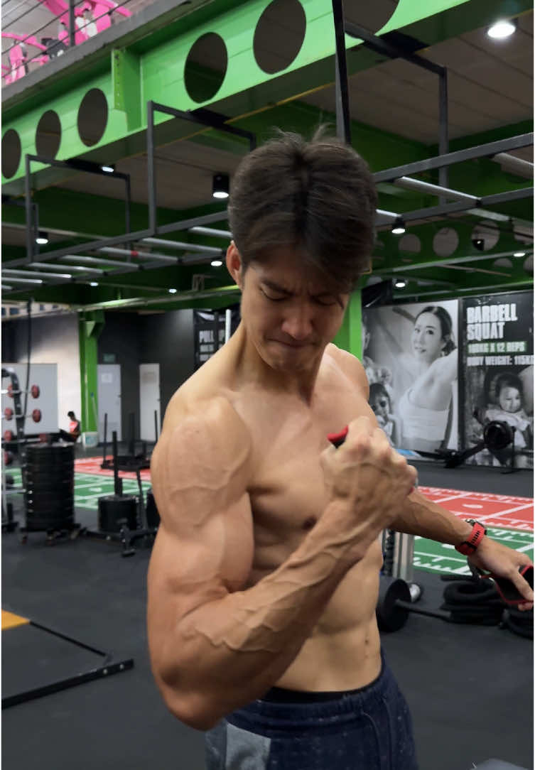 Workout Warrior 🔥🔥 #เดี่ยวสุริยนต์ #tiktok #leanmuscle #workoutmotivation #workout #bodypositivity 
