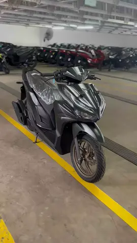 Ready cuy Vario 125 ISS Matte Black 🔥  stok ga banyak yuk.. #Vario #vario125  #vario125new  #SPSMotorJawaTengah  #DealerMotorHonda  #TikTokSPSMotor  #SPSMotor2025  #spsmotorajibarang  #spsmotorgodean  #spsmotorprambanan  #SocialMediaExcellence2025  @HONDA PURWOKERTO @AHASS SPS AJIBARANG @AHASS16175🔧 