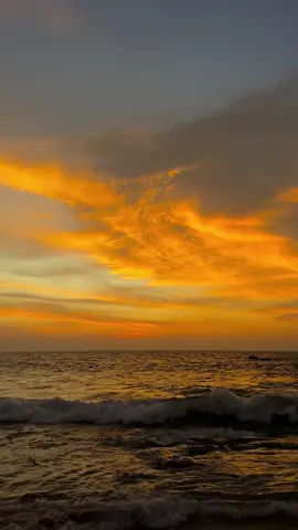 Vibe 🥹☁️ . | repost plz | for admin . . . . #fyp #fypシ #fypviralシ #fypage #foryou #foryoupage #fyppppppppppppppppppppppp #onebillionaudition #onebillionaudition #viral #trending #beach #beachvibes #sea #cloud #clouds #sun #sunset #evening #eveningvibes #sky #background #backgroundvideo #backgrounds #for_admin #for_admin❗ #ama_001 #ama_official #ama_background #sayuru_nirmal #foradmin #foradmin❗️ #mind #mindset #whatsappstatus #quotes #cinematic #cinematography #aesthetic #aestheticvideos @𝗙 𝗢 𝗫 𝗬   𝗣 𝗔 𝗚 𝗘   @රාධාවණී 🌸 @Yasi Quote 🤍 @𝙎𝙏𝘼𝙏𝙐𝙎 𝙑𝙄𝘿𝙀𝙊 🤍❗ 