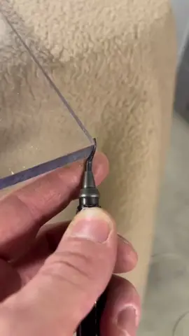 In This Way You Can Check The Original Glass #fyp #LearnOnTikTok #viralvideo #foryou #new #amazing #fact #factflare #factocean #interesting #information #viral #video #forypupage 