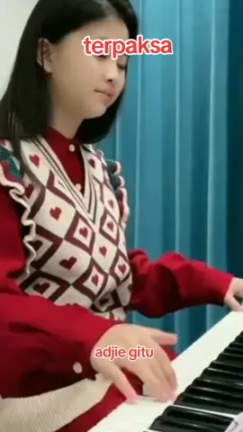 terpaksa kau dan aku berjauhan.karna keadaan#fyp adjie gitu