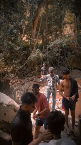 💥💆‍♂️🍃 @TBH YASAA ⚡@Banti🫡@Umesh Nisal🥷@Janith Dinuwan🇯🇵  #tiktok #trending #enjoylife #foryou #singallife #srilanka 