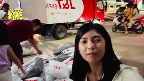 Sa bawat pagsubok, may paraan. Kahit ilang beses kaming nakatanggap ng ‘hindi,’ hindi kami sumuko—at sa awa ng Diyos, may isang pintong nagbukas. Salamat sa J&T Pandi sa pagbigay ng pagkakataon! Ngayong siguradong makakarating ang mga orders sa oras, masaya kaming makapagpapalaganap ng peace, love, and comfort ngayong Valentine’s Day. Sa buhay at negosyo, kapag may dedikasyon at pananampalataya, laging may solusyon. ✨