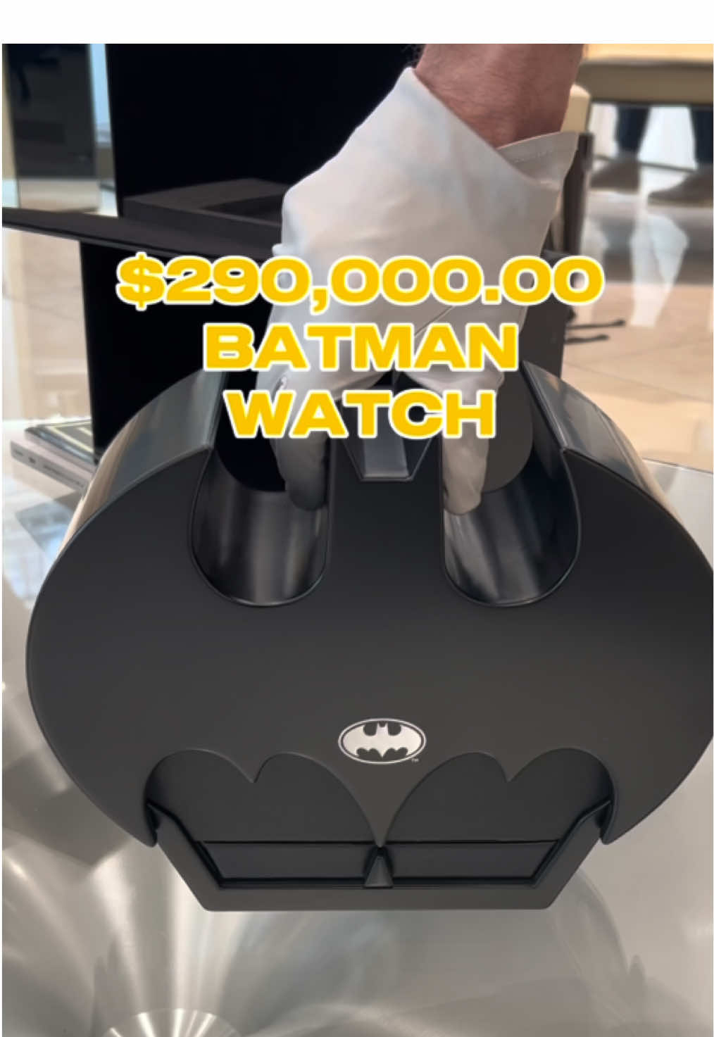 @Jacob & Co. Gotham City  #batman #gotham #gothamcity #tourbillon #hautehorlogerie #jacobandco 